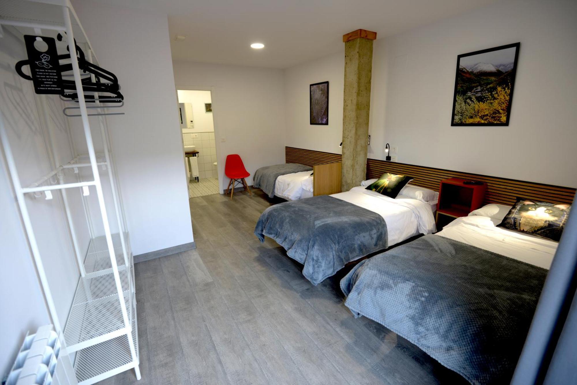 Hostel El Campano บียาฟรันกา เดล เบียร์โซ ภายนอก รูปภาพ