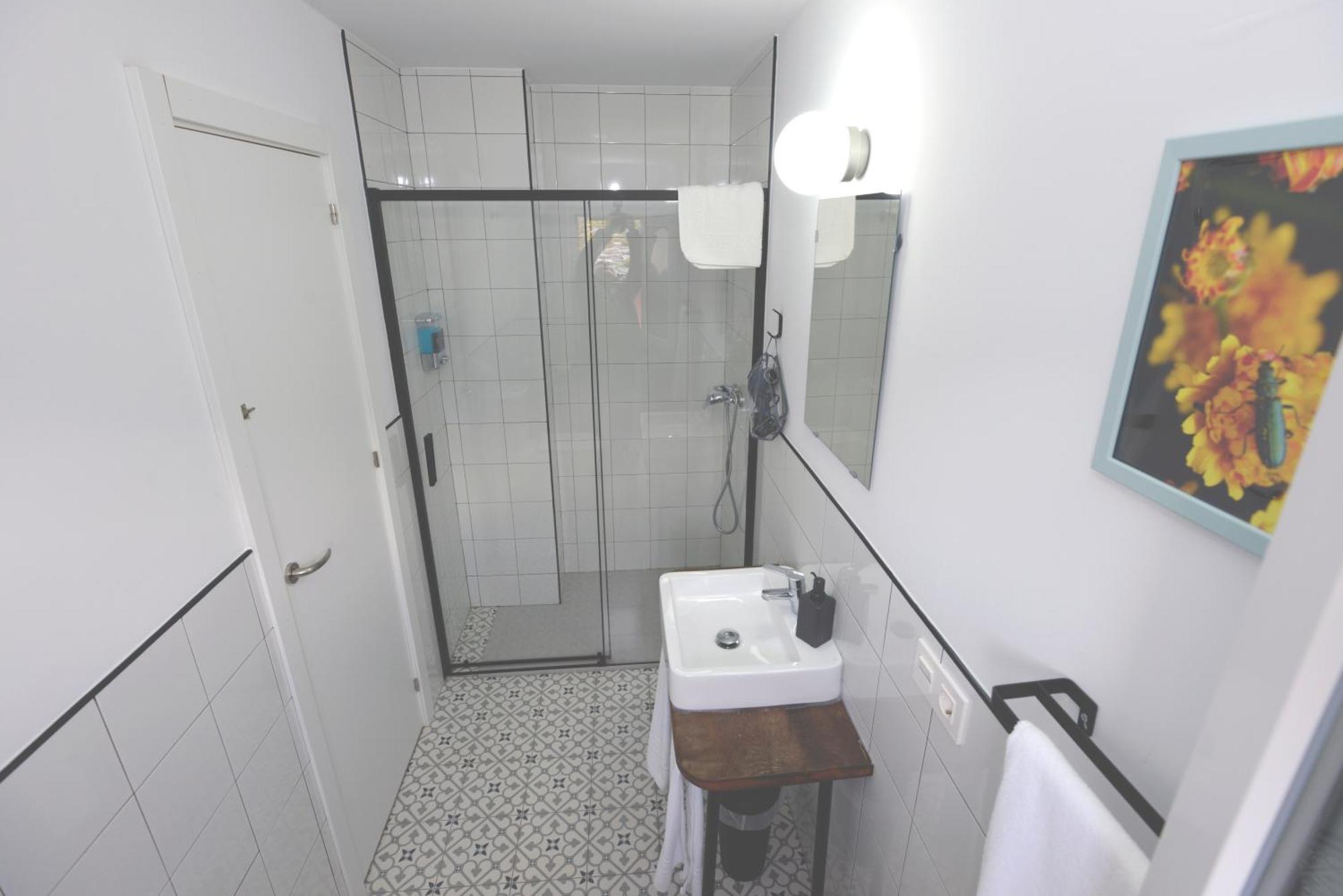 Hostel El Campano บียาฟรันกา เดล เบียร์โซ ภายนอก รูปภาพ